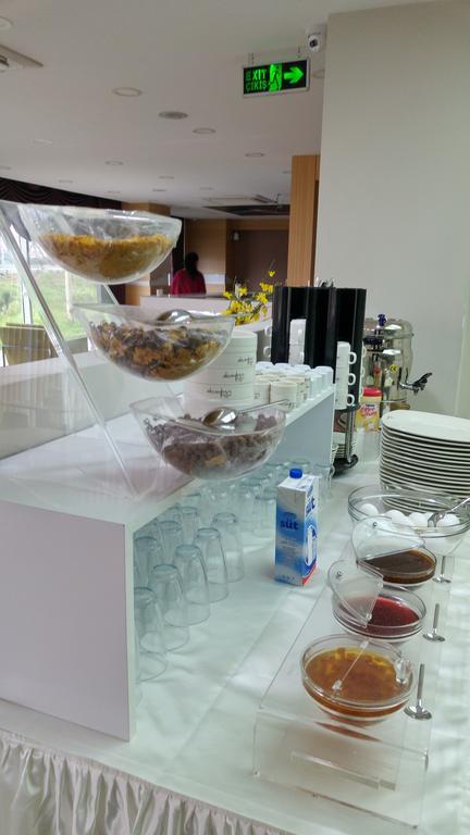 Akcayhan Hotel מראה חיצוני תמונה
