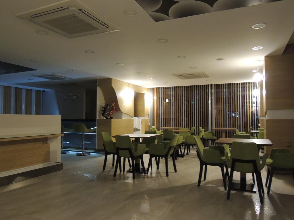 Akcayhan Hotel מראה חיצוני תמונה