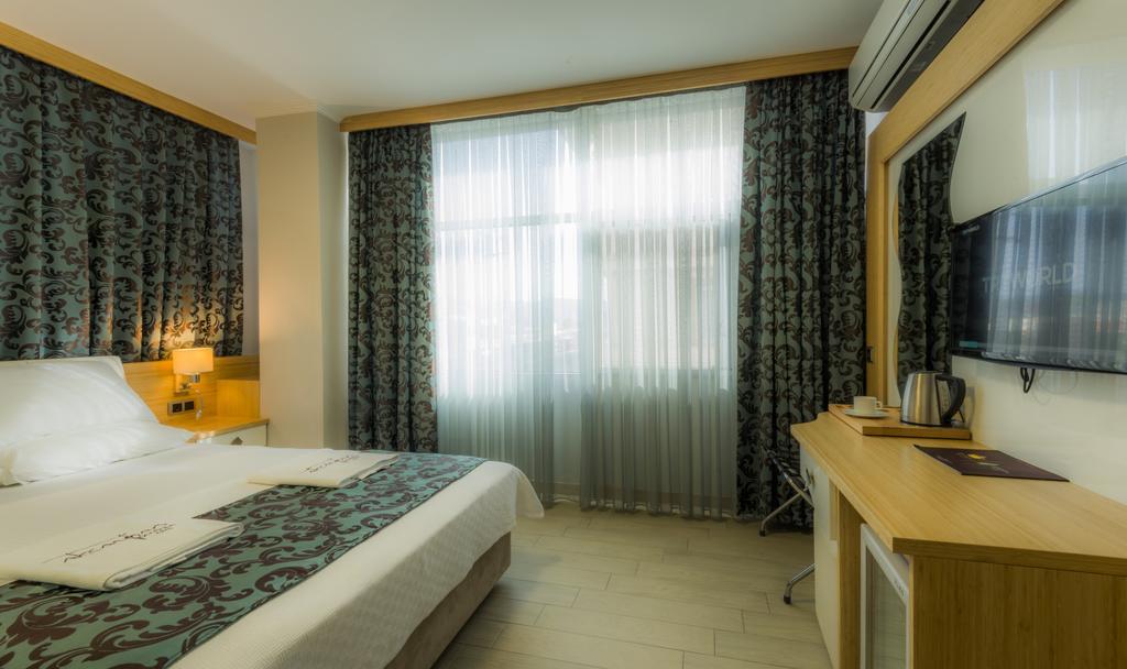Akcayhan Hotel מראה חיצוני תמונה